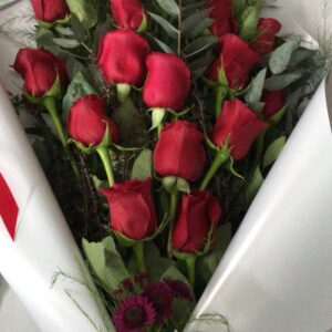 Ramo con 18 Rosas